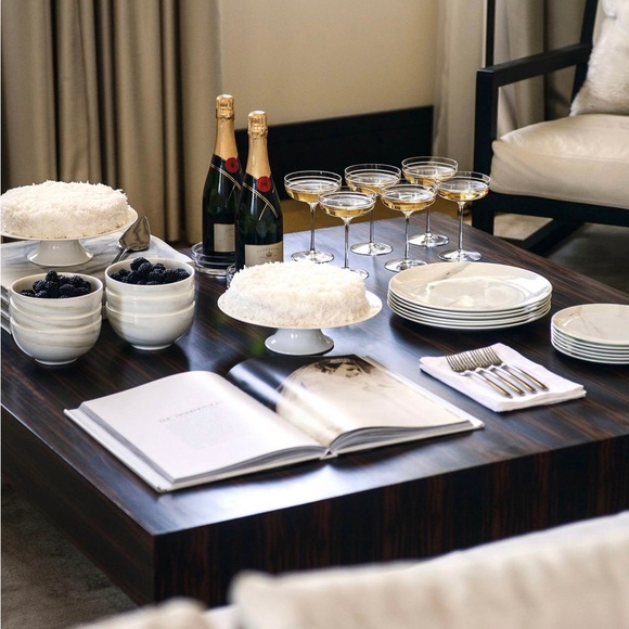 Wedgwood Vera Venato Imperial 4-Piece Place Setting - Picture 2 of 7